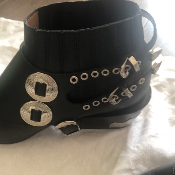 Authentic Toga Pulla Booties - Picture 9 of 10